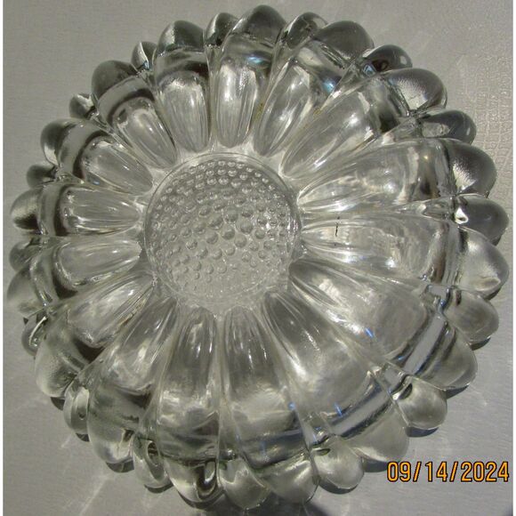 HAZEL ATLAS VINTAGE ASHTRAY BAR MID CENTURY CLEAR GLASS FLOWER ART GLASS - Picture 5 of 6